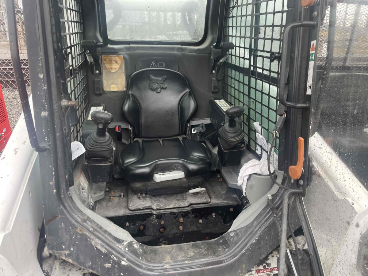 2021 Bobcat T740