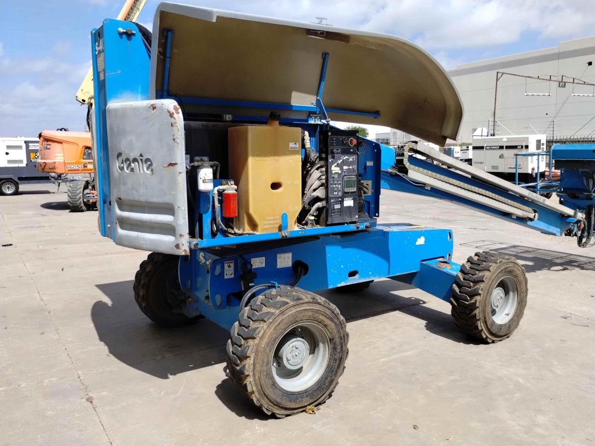 2016 Genie S-40-8