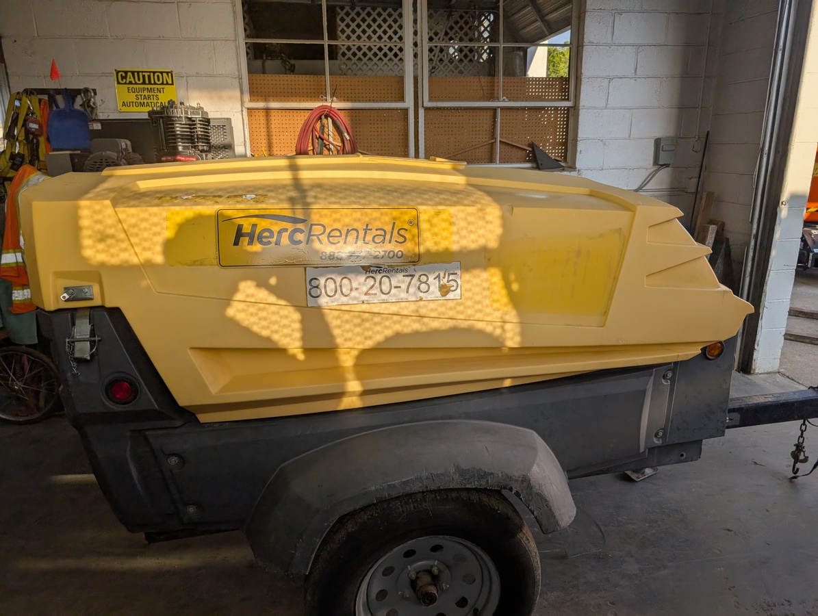 2018 Atlas Copco XAS 400