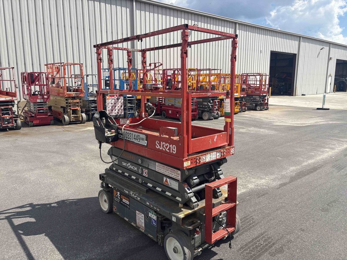 2021 Skyjack SJ3219-4