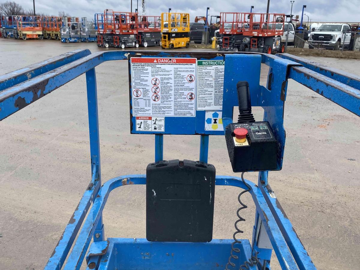 2017 Genie GS-1930-5