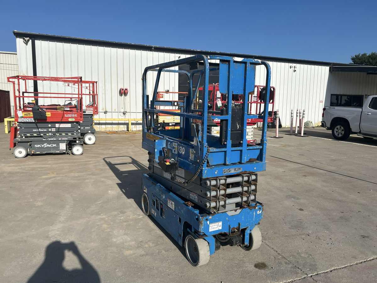 2019 Genie GS-1930
