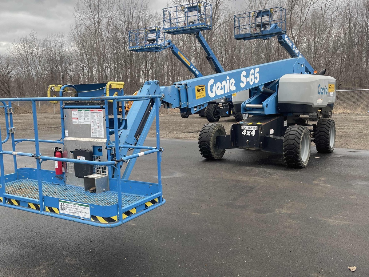 2018 Genie S-65-4