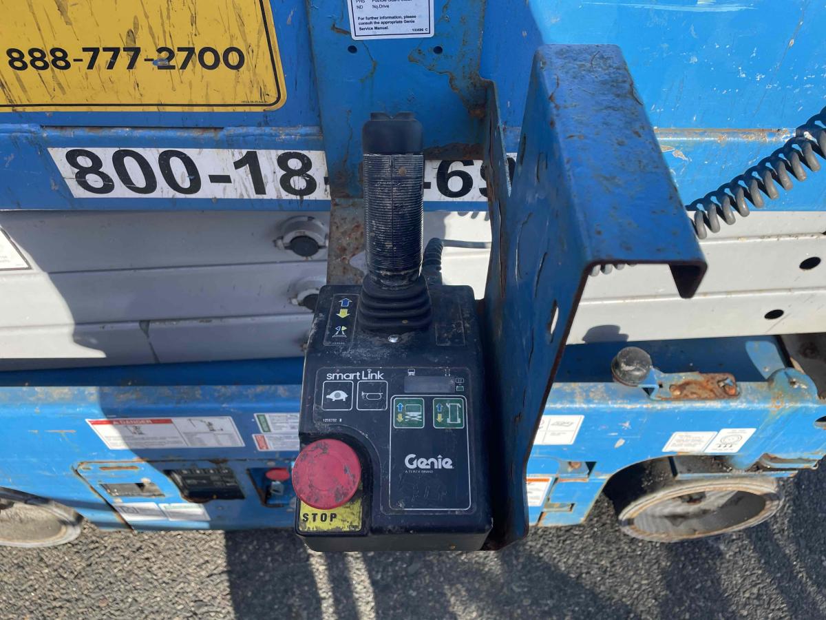 2017 Genie GS-1930