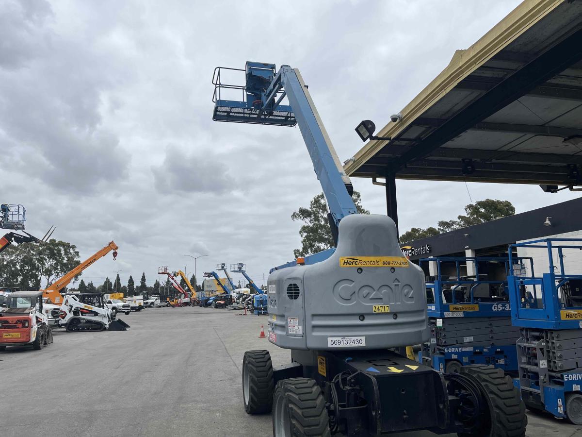2013 Genie Z-60/34