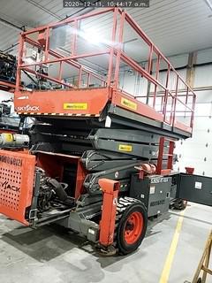 2015 Skyjack SJ9250 RT