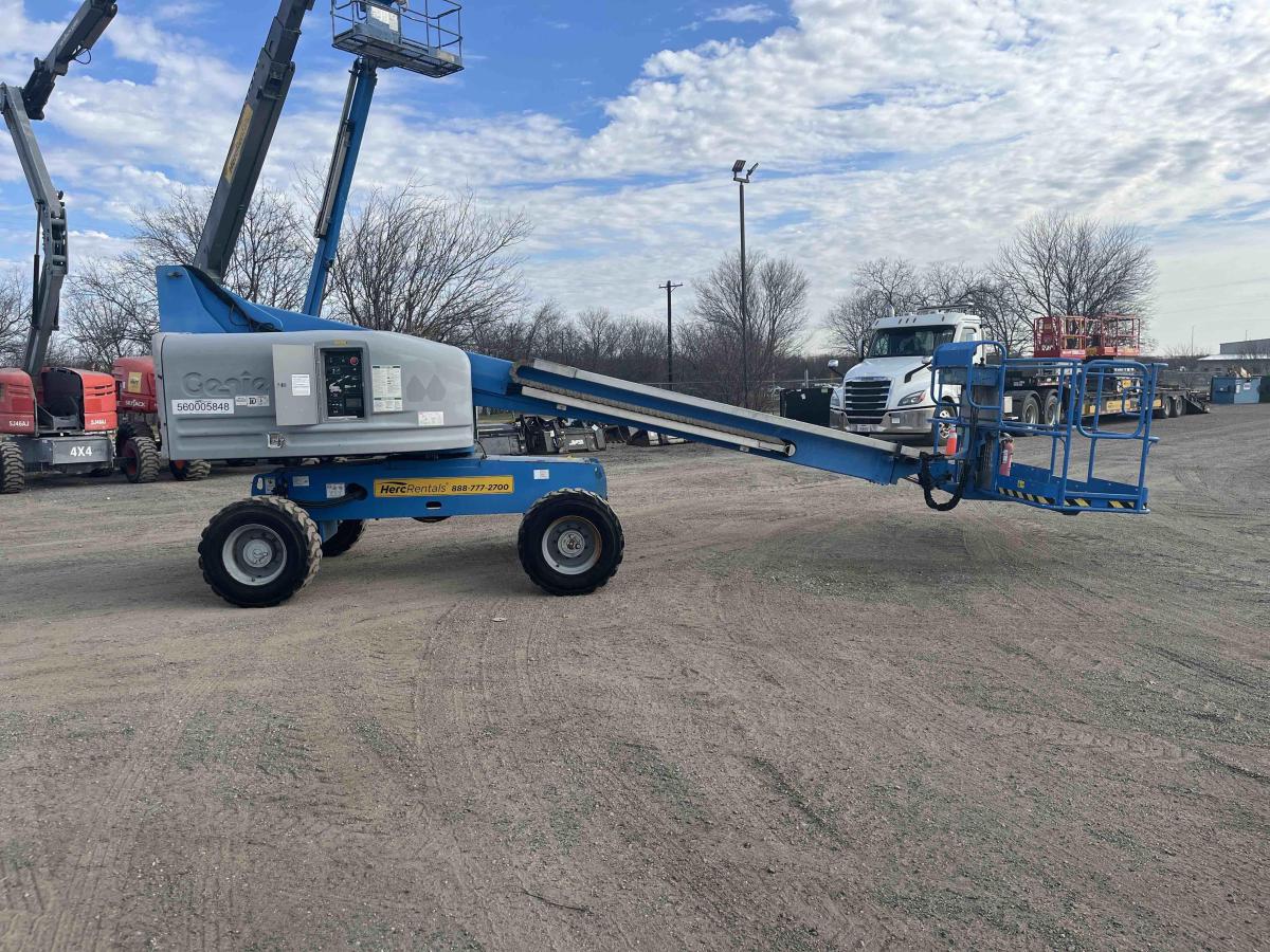 2013 Genie S-40