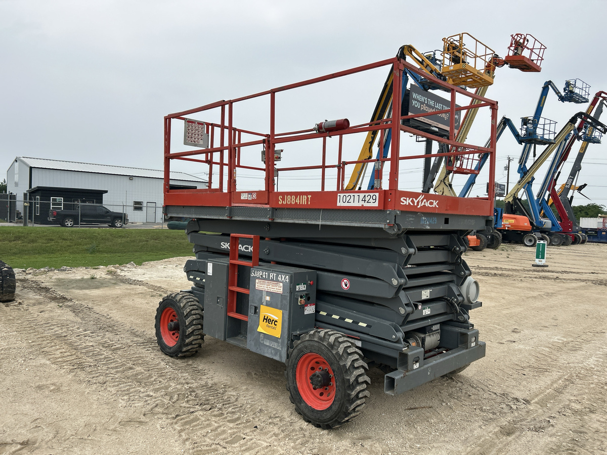 2017 Skyjack SJ8841 RT-4