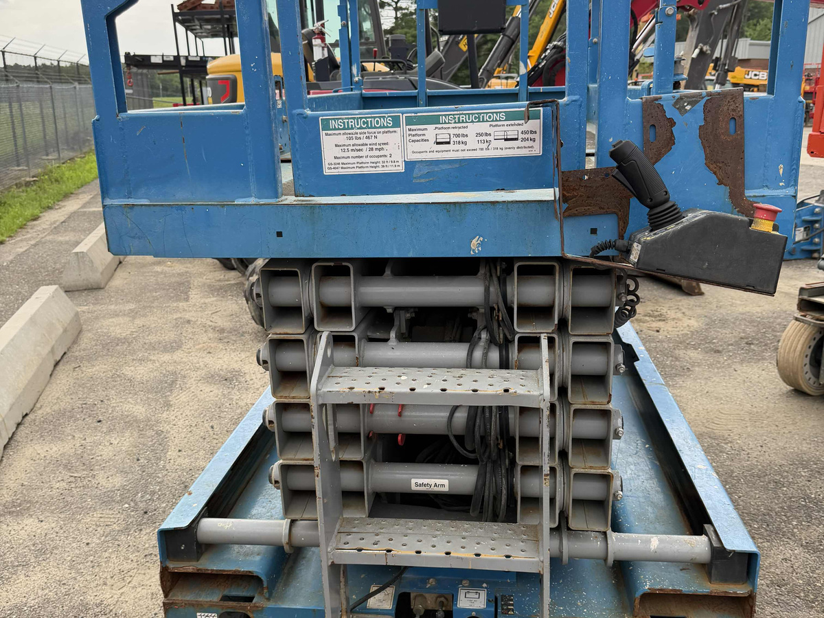 2018 Genie GS-3246-4
