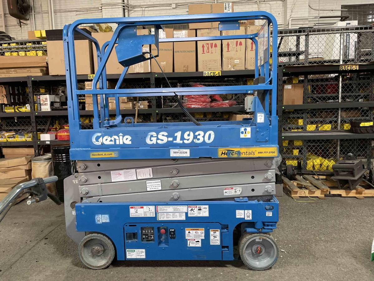 2017 Genie GS-1930