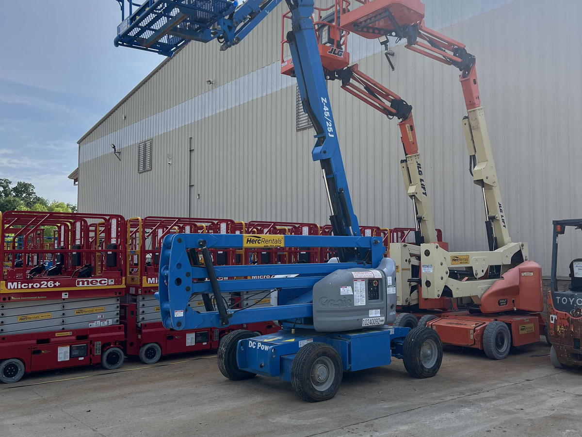 2018 Genie Z-45/25-6