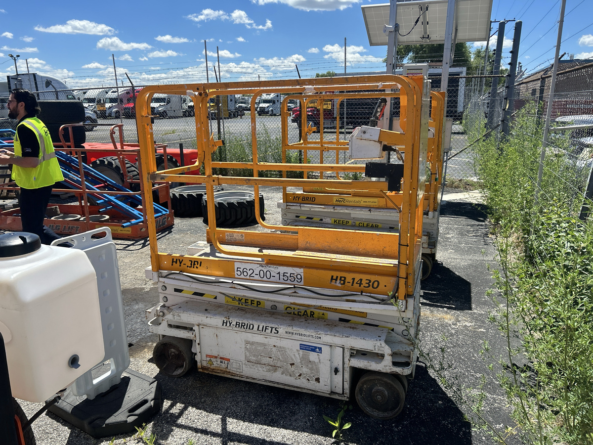 2018 Hy-Brid Lifts HB-1430-3