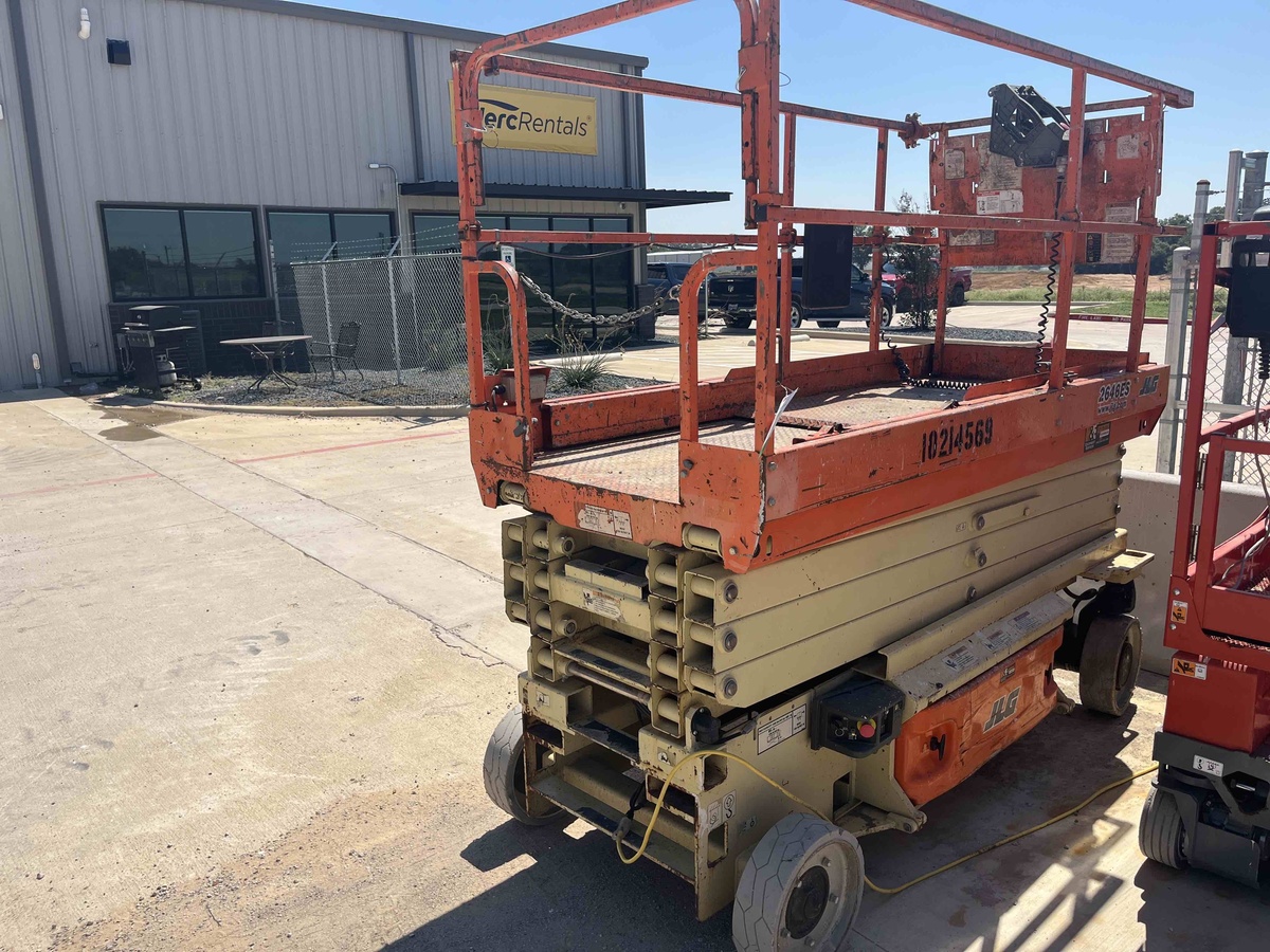 2017 JLG 2646ES-2
