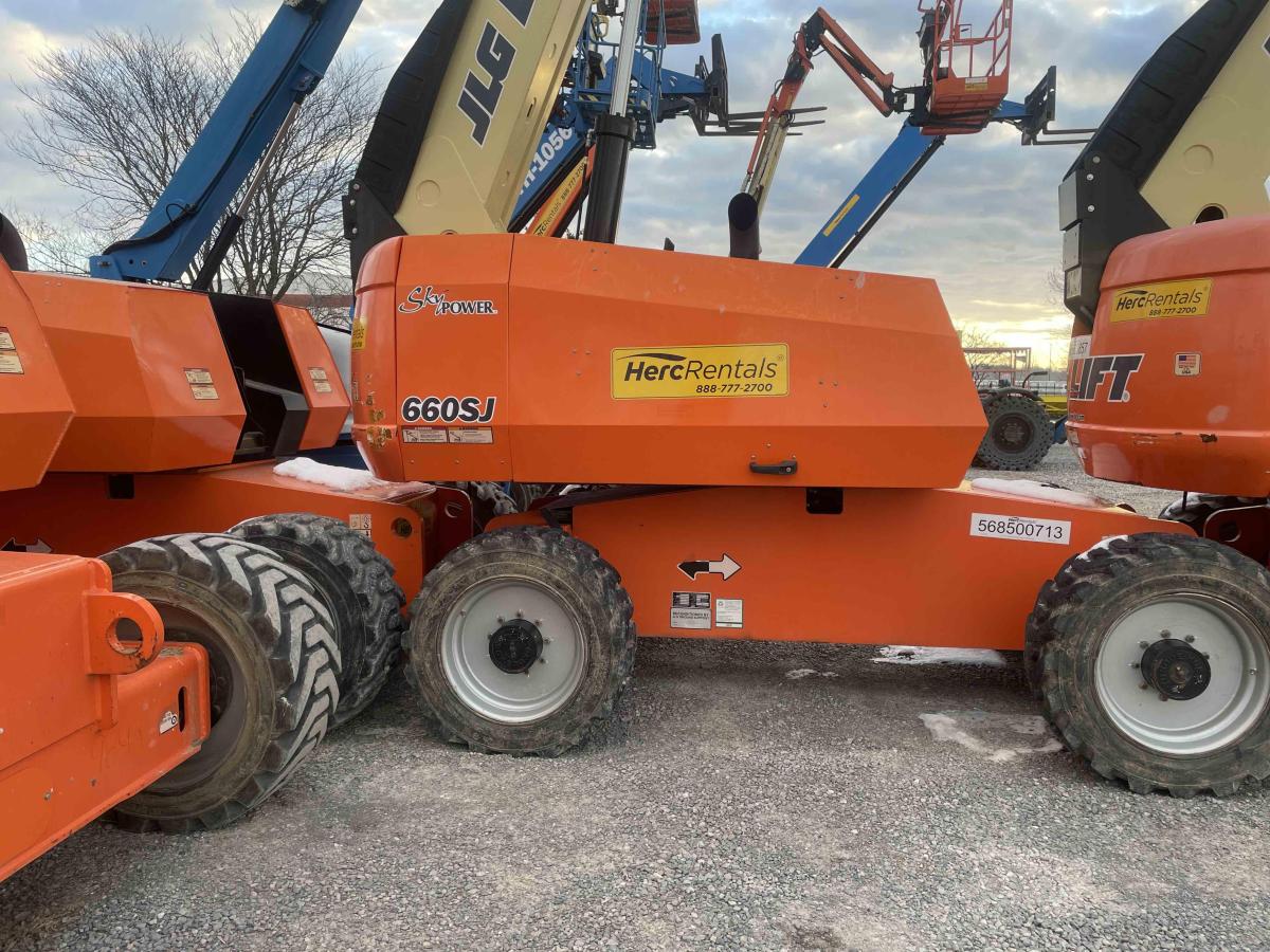 2012 JLG 660SJ