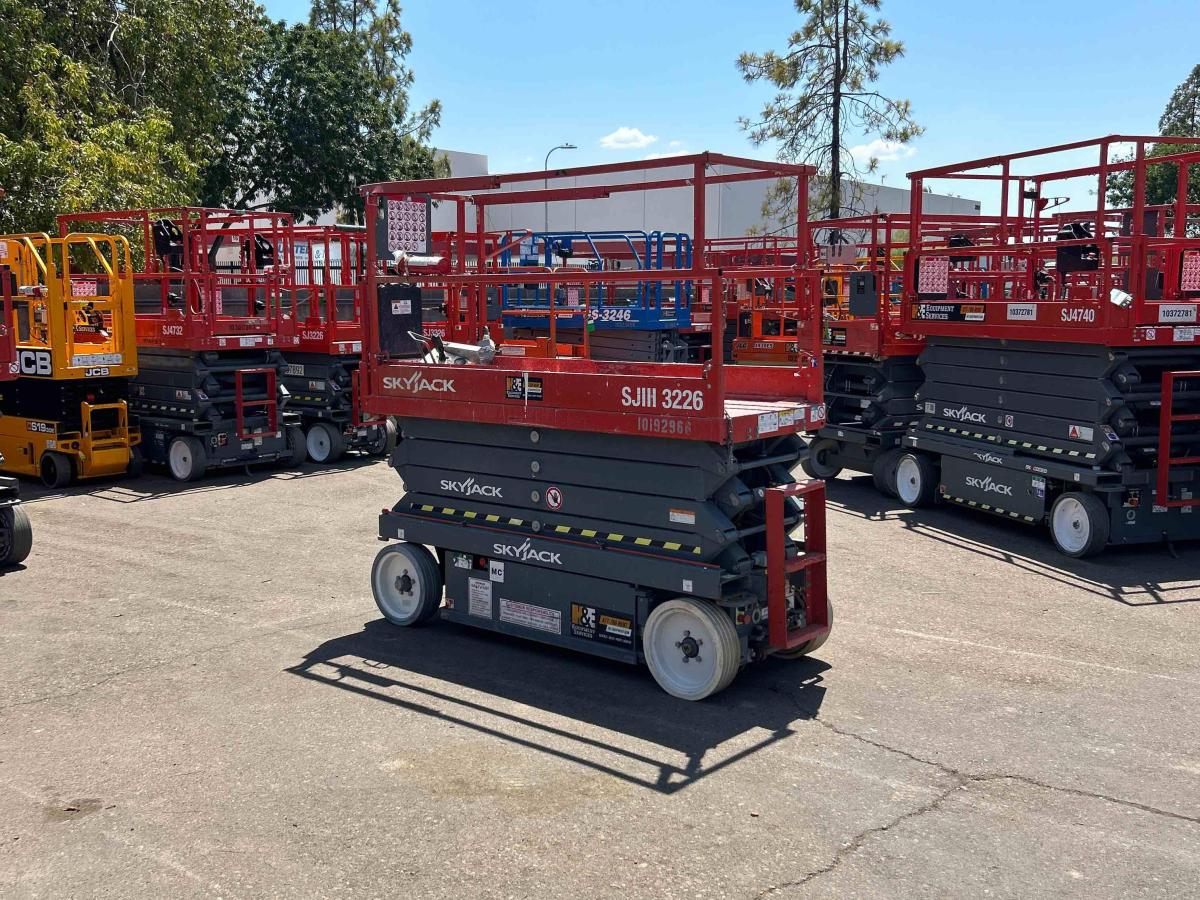 2016 Skyjack SJ3226