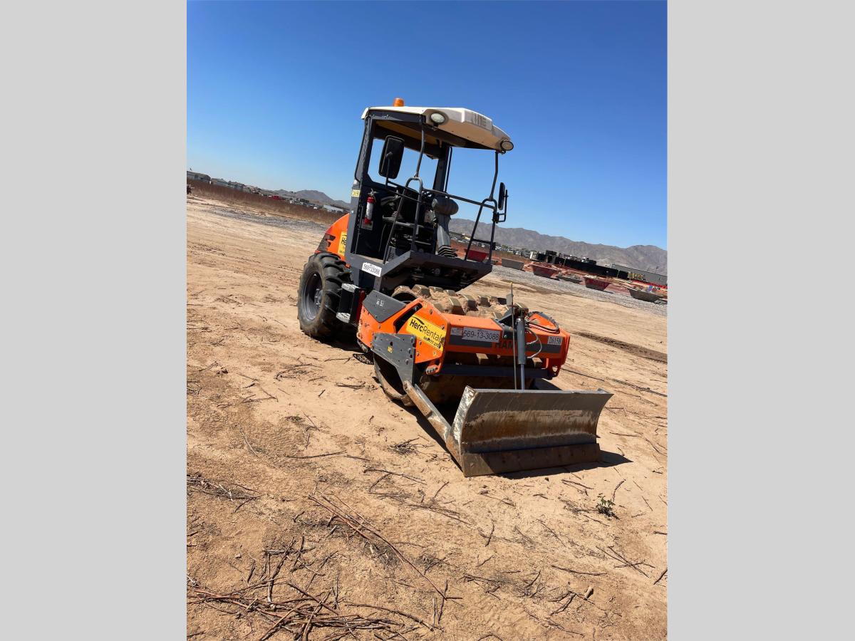 2020 Hamm H5iP-4
