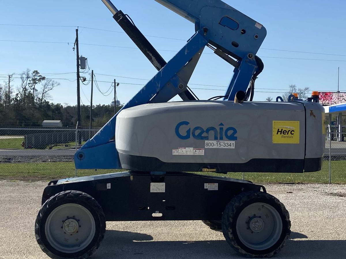 2017 Genie S-60X