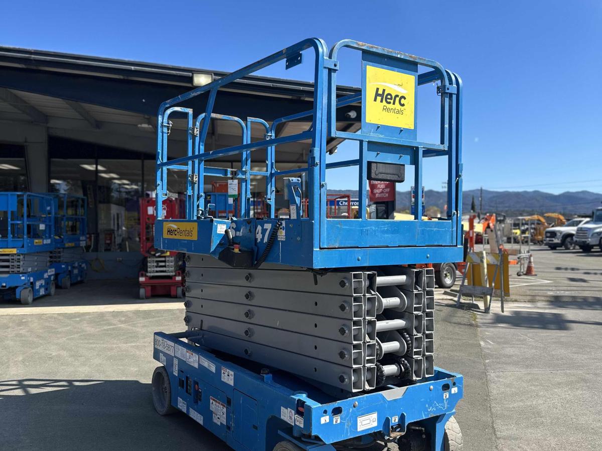 2017 Genie GS-4047-4