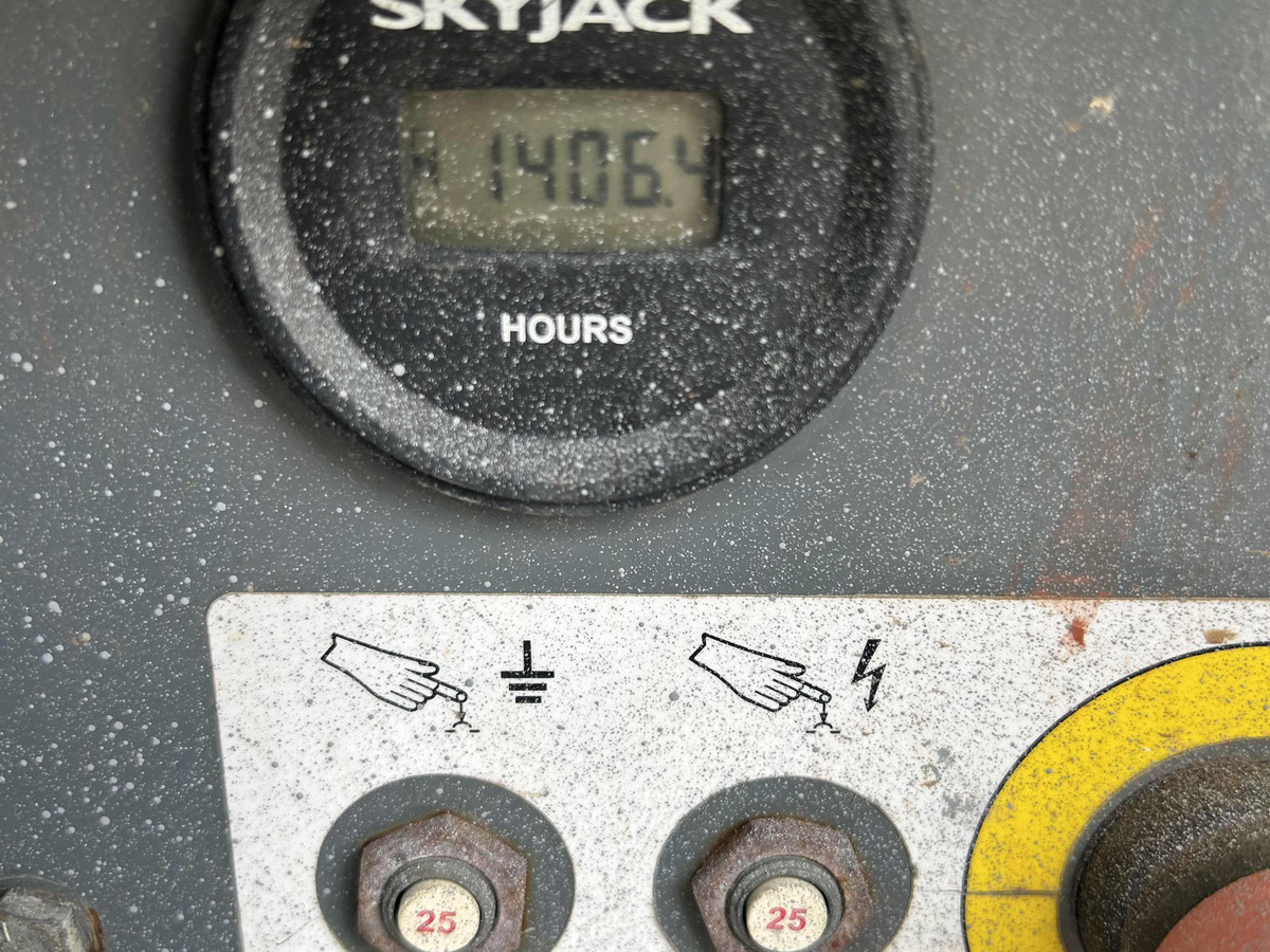 2019 Skyjack SJ-6832RT-5
