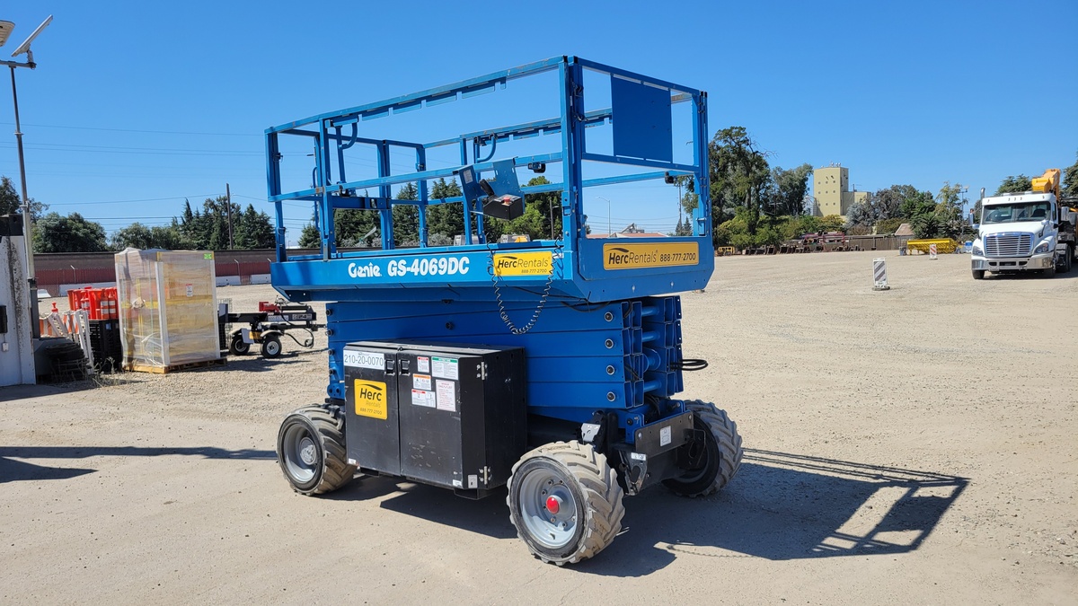 2016 Genie GS-4069 DC
