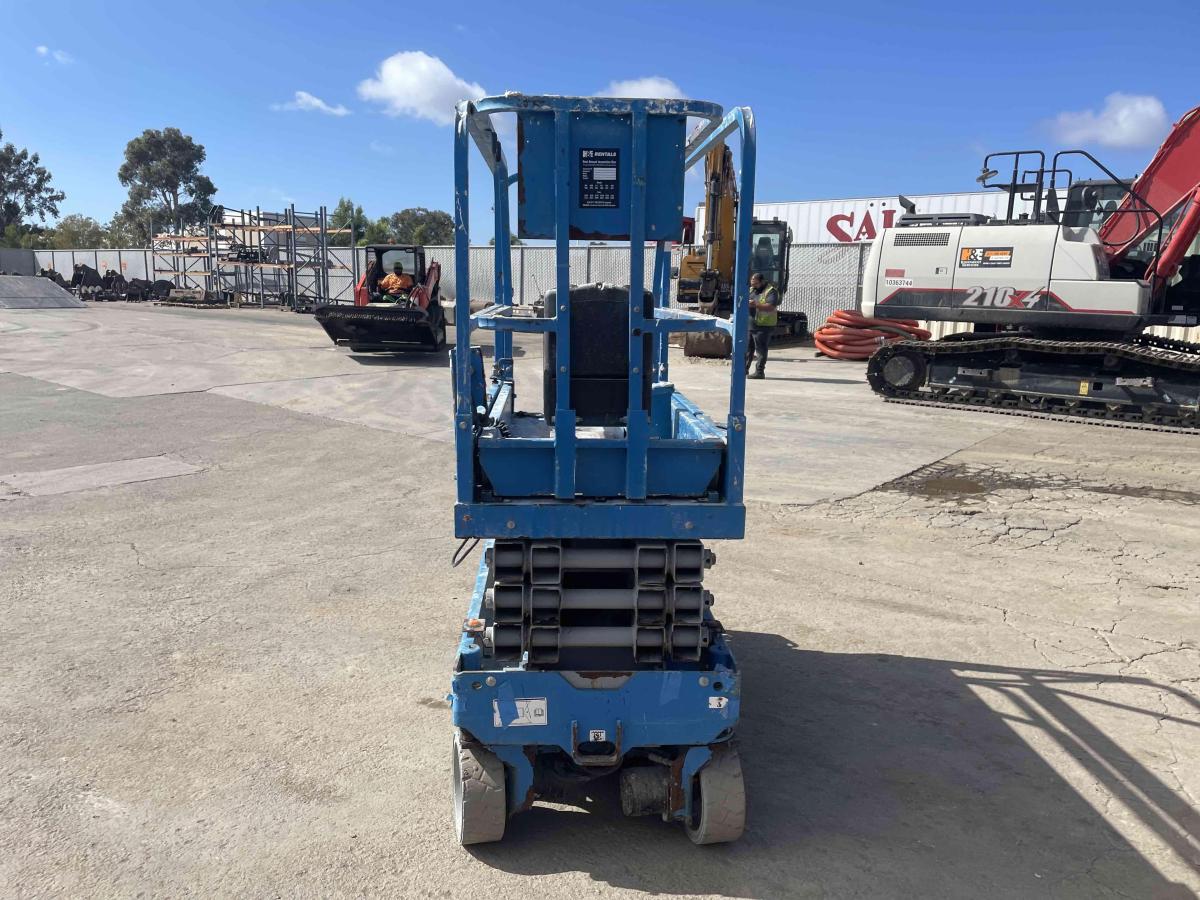 2017 Genie GS-1930
