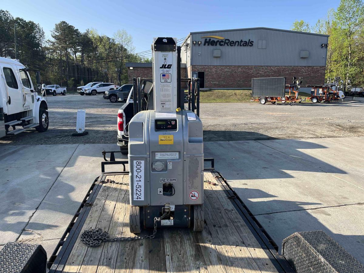 2018 JLG 20MVL