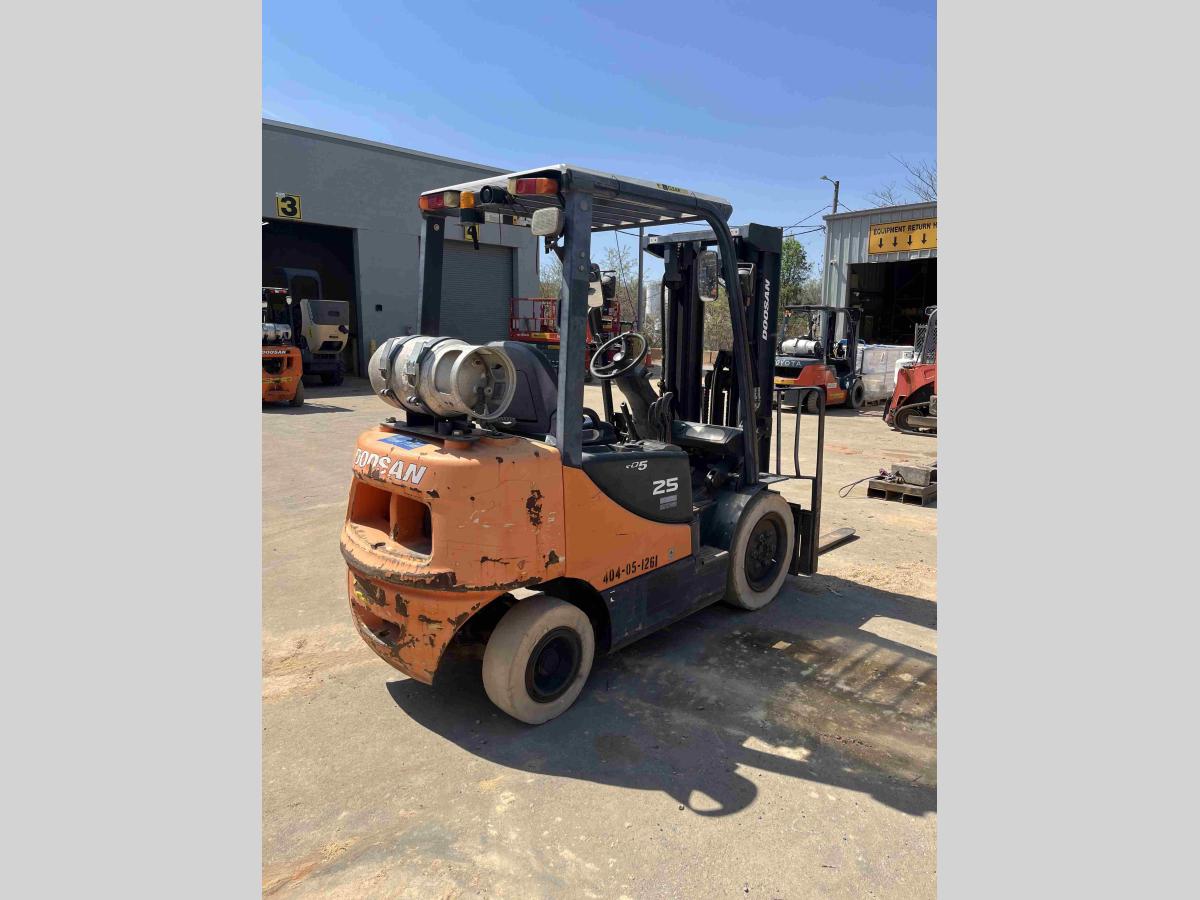 2012 Doosan G25P-5