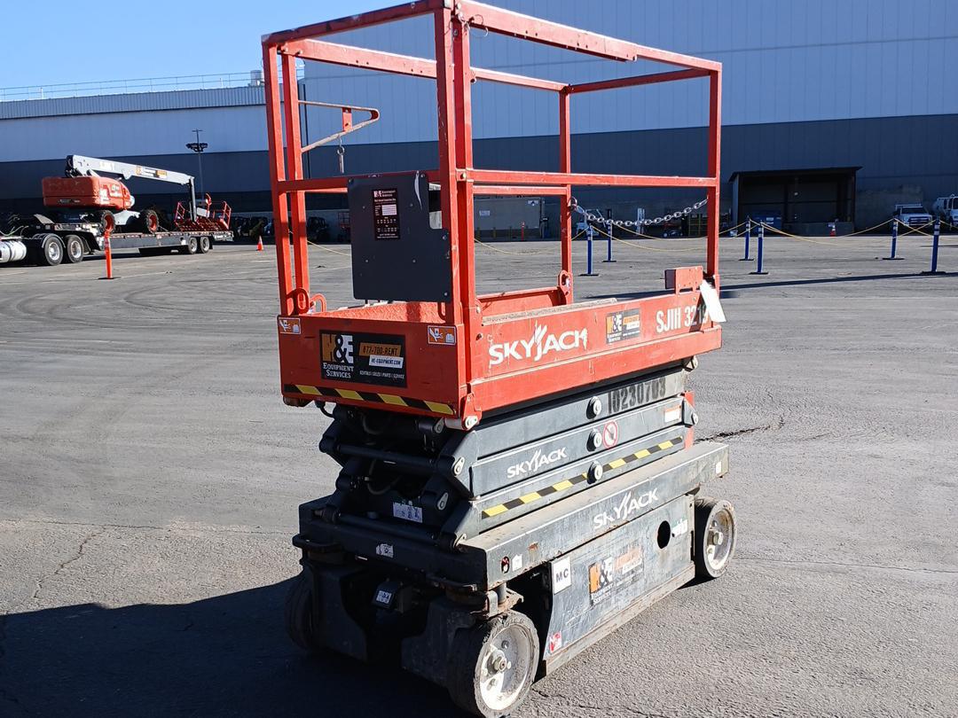 2017 Skyjack SJ3219
