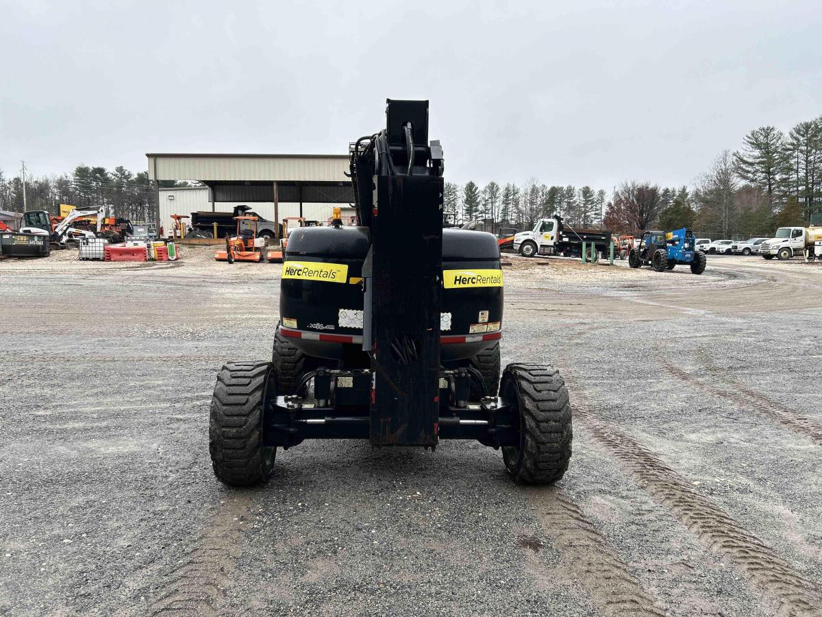 2015 JLG 600AJ