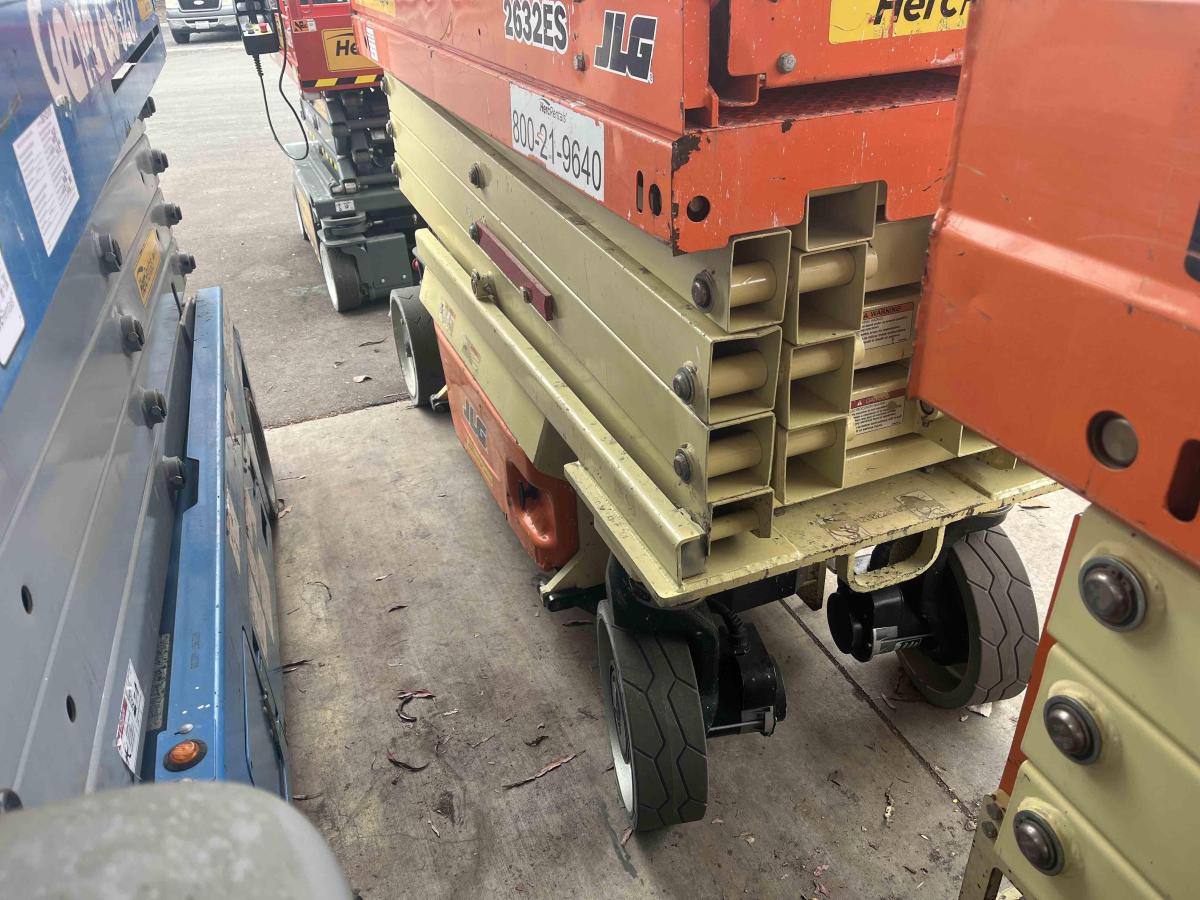 2018 JLG 2632ES-6