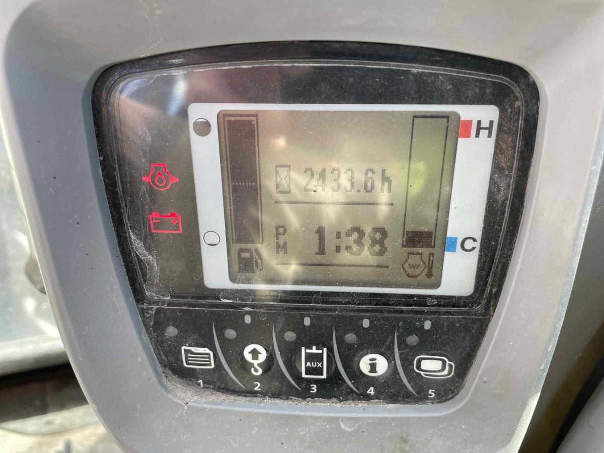 2019 Kubota KX080-4