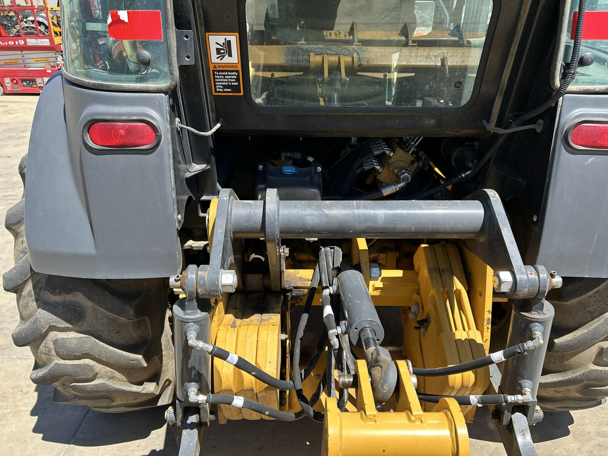 2021 John Deere 210LEP-7