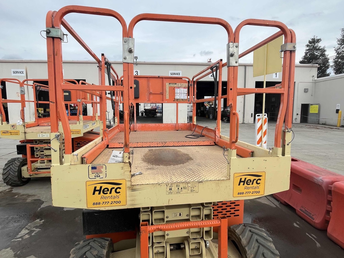 2018 JLG 260MRT-2
