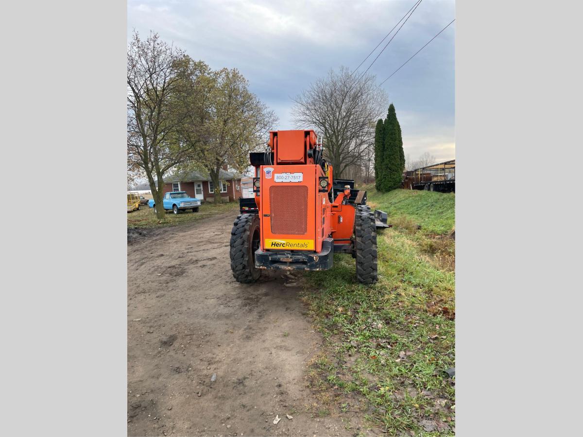2020 SkyTrak 10042