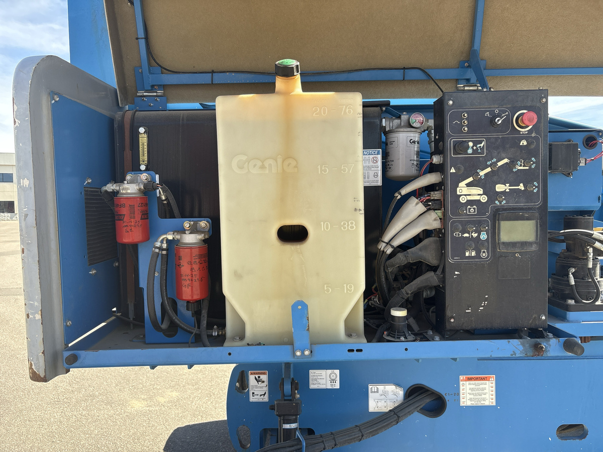 2018 Genie S-40-8