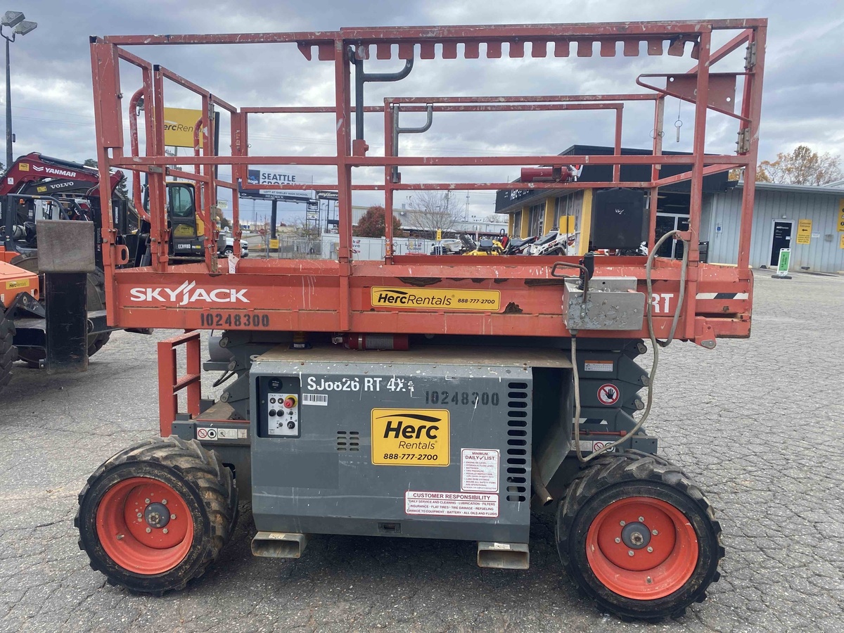 2018 Skyjack SJ-6826RT