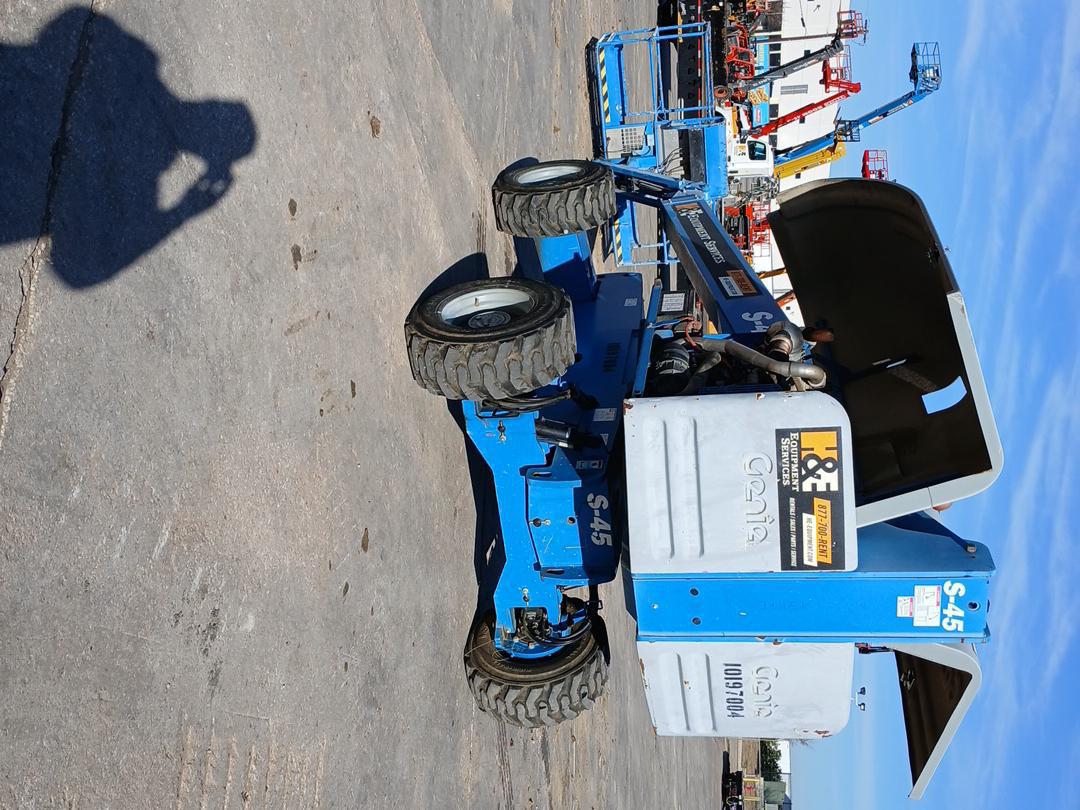 2016 Genie S-45-10