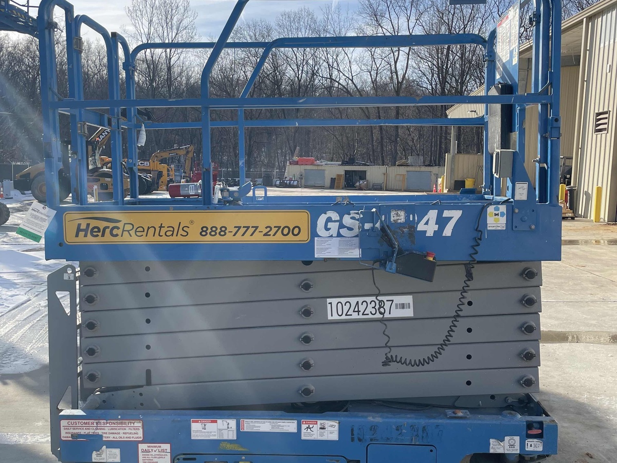 2018 Genie GS-4047-4