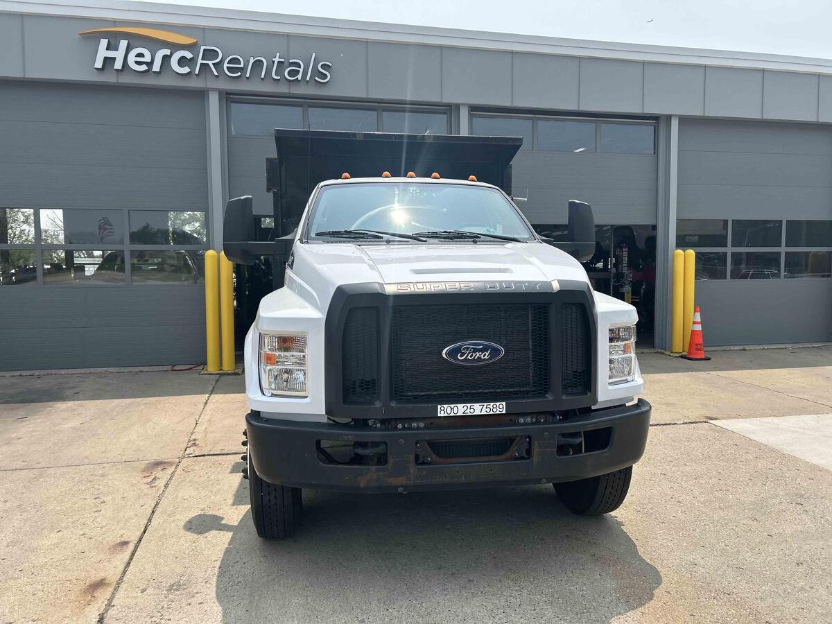 2019 Ford F750-3