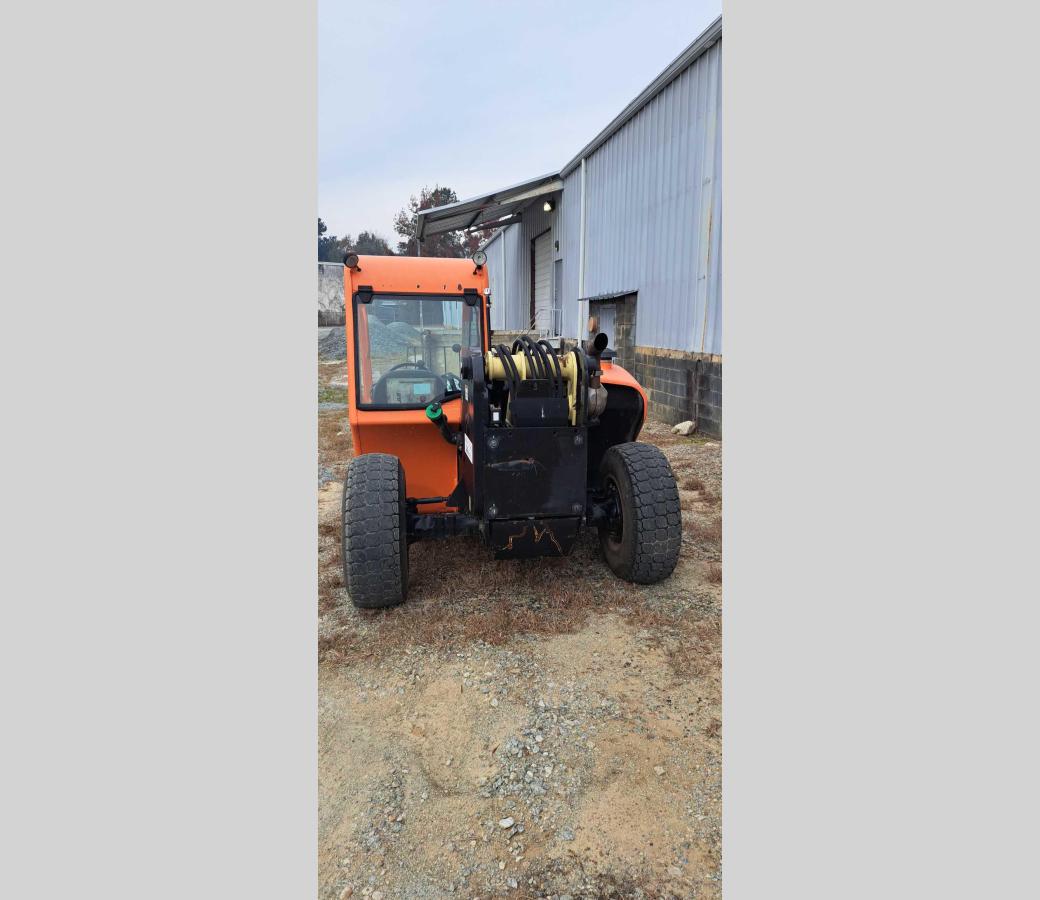 2017 JLG G5-18A