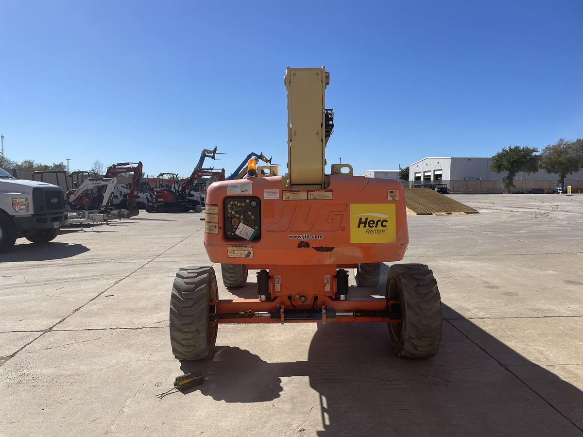 2018 JLG M600JP-6