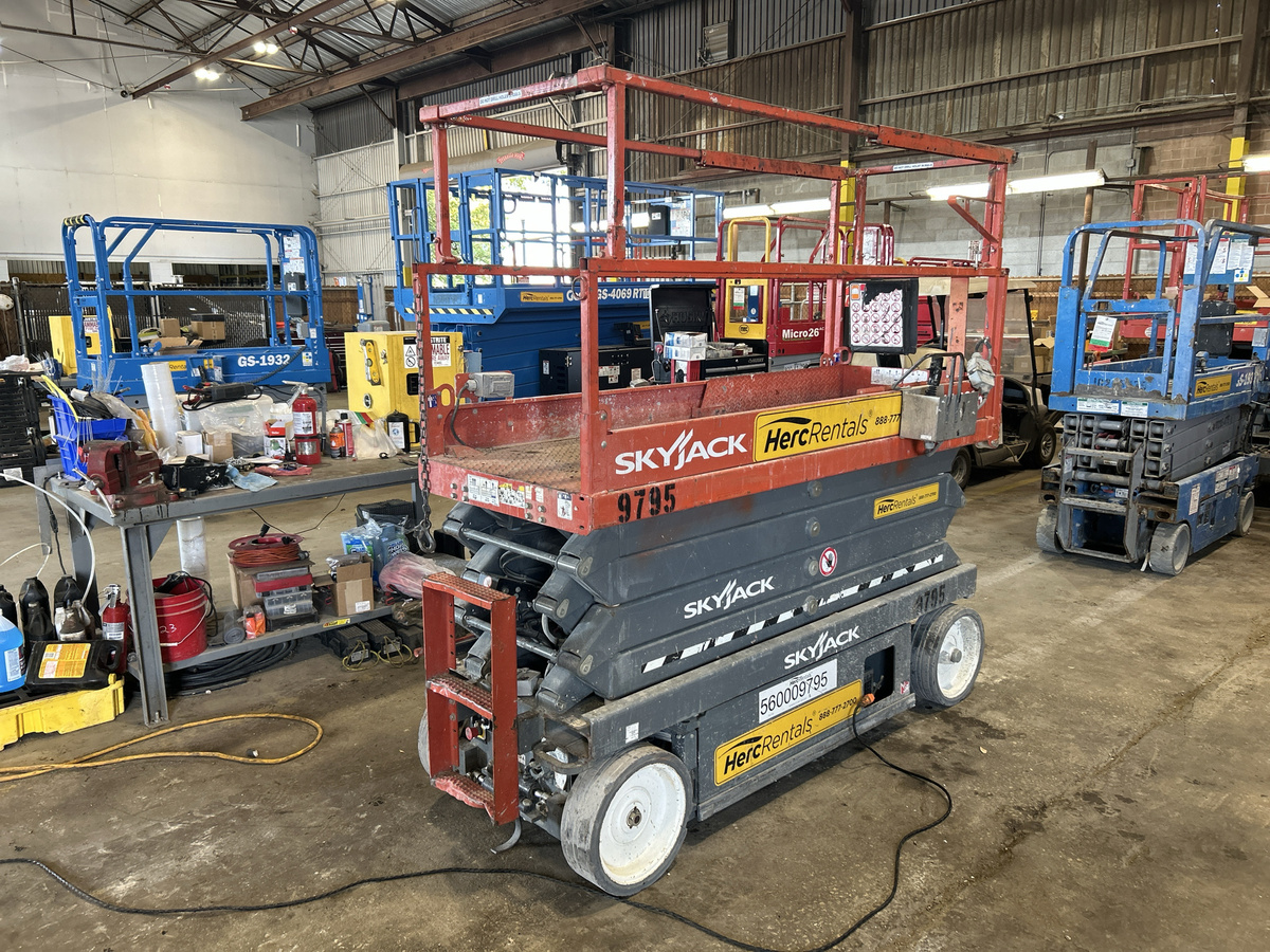 2018 Skyjack SJ3226-2