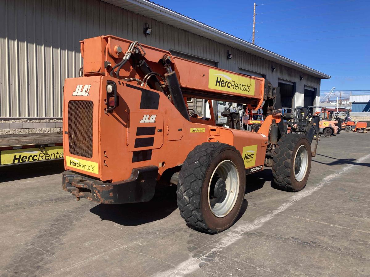 2017 SkyTrak 10054