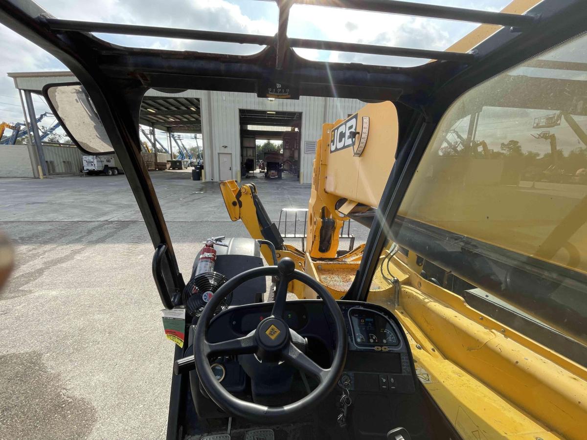 2016 JCB 512-56