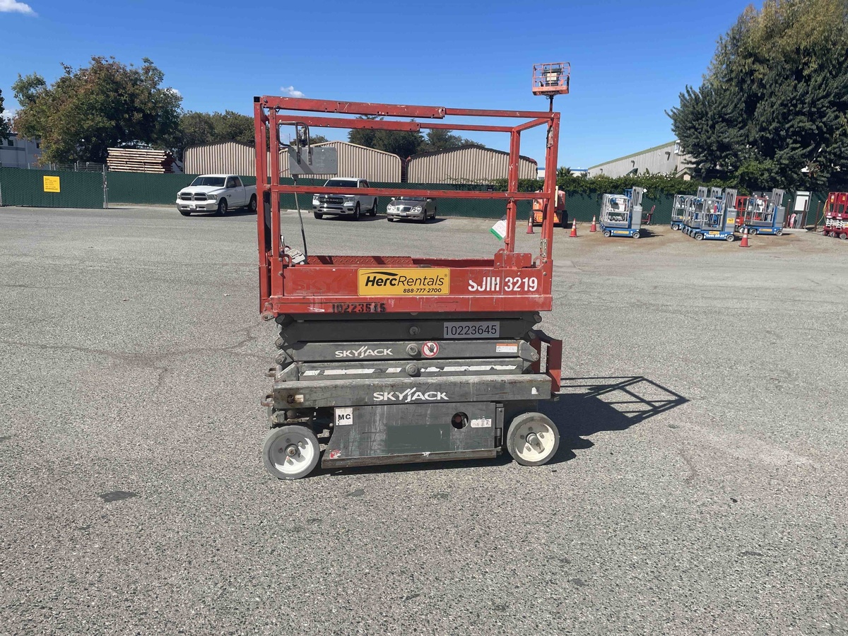 2017 Skyjack SJ3219-3