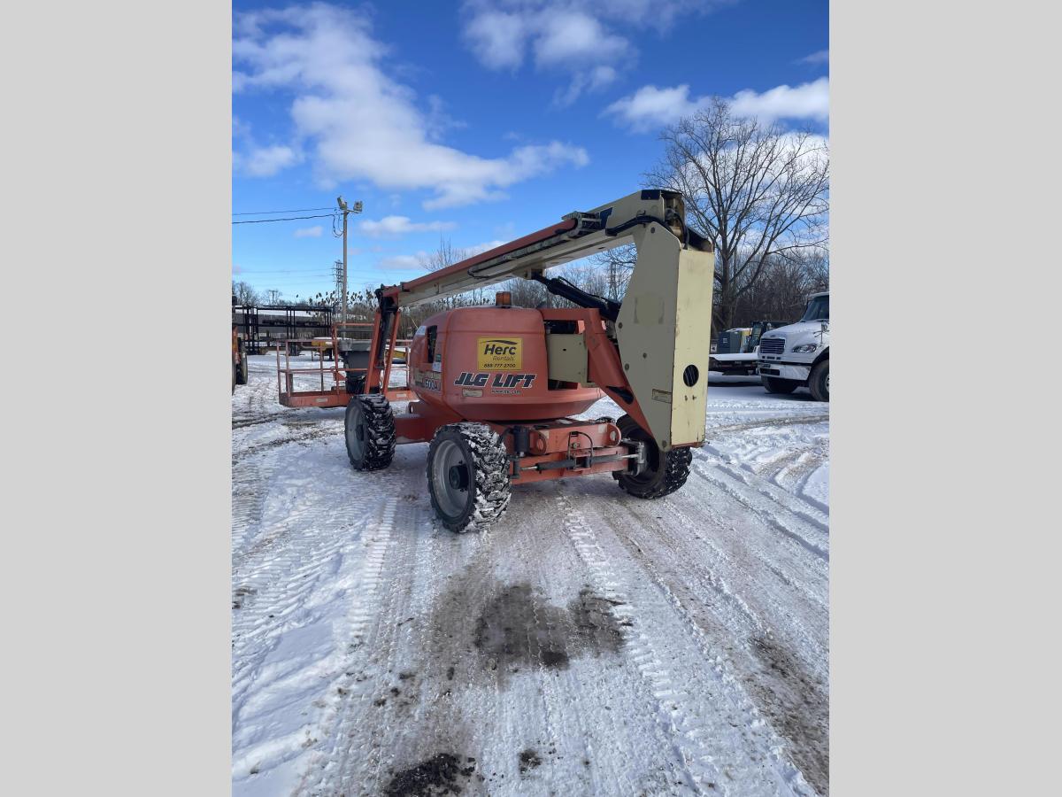 2015 JLG 600AJ