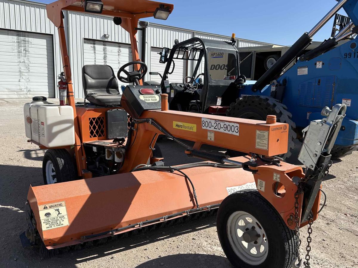 2018 LayMor SM300