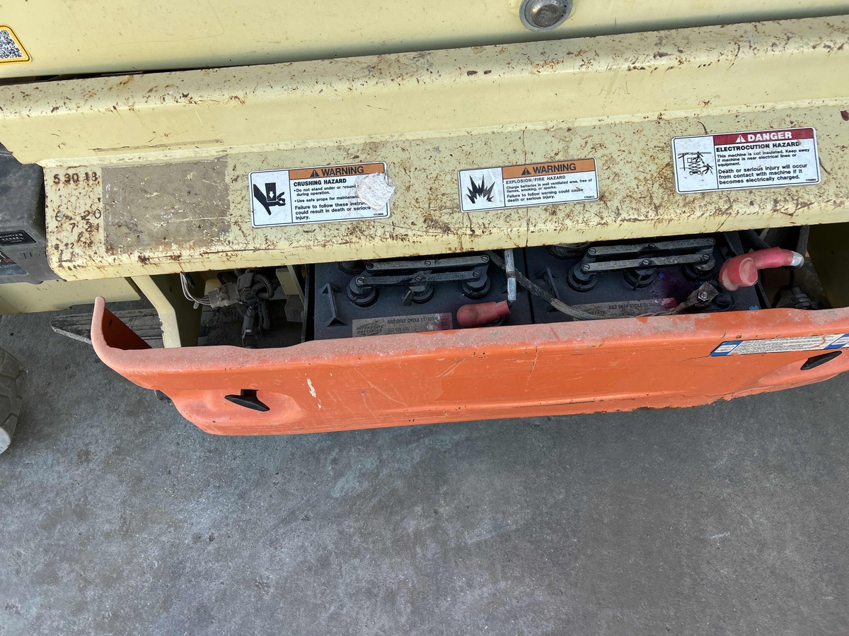 2018 JLG 2646ES-8