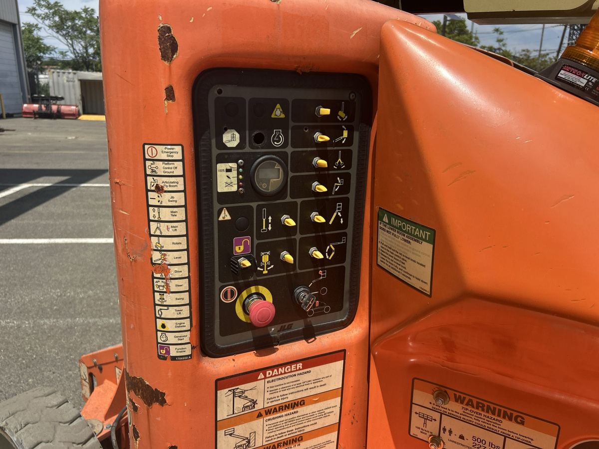 2016 JLG E400AJPN-7