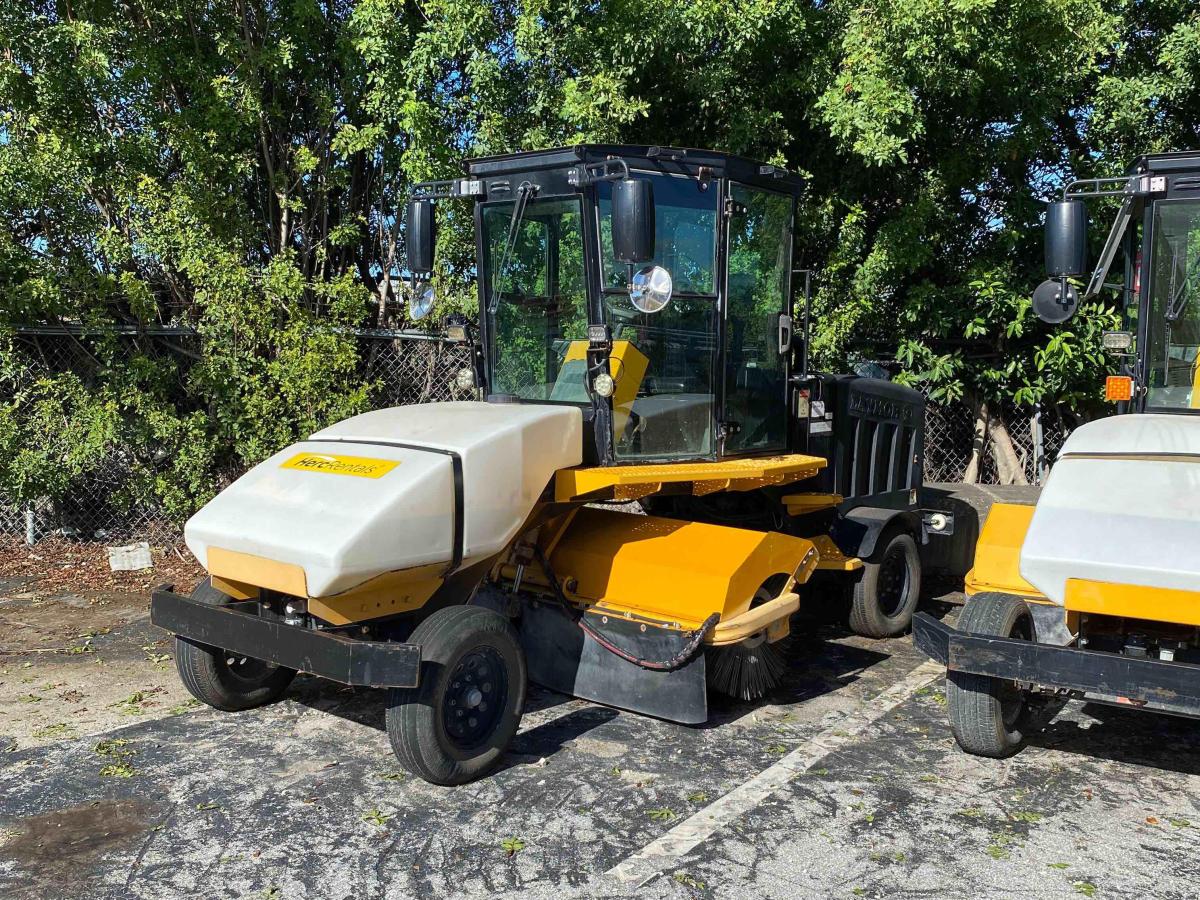 2018 LayMor SweepMaster 450-ST